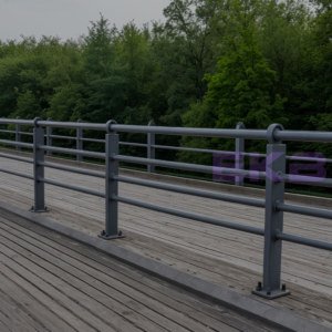 Дорожные ограждения с круглым поручнем и прямым креплением ДО - 14