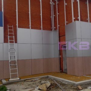 Фото Монтаж подсистемы вентилируемого фасада из оцинкованных металлокассет